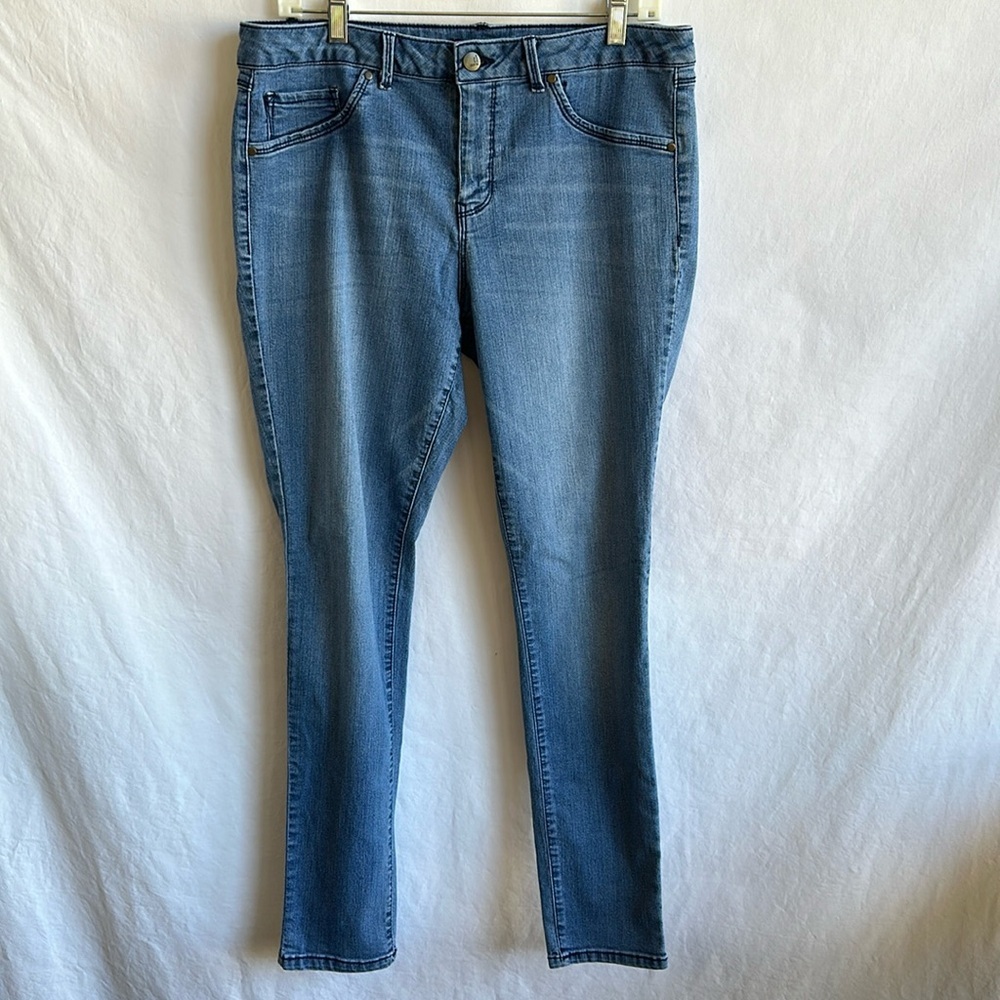 D. Jeans narrow leg straight jeans, size 14